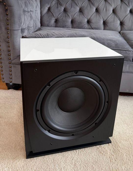 Mocny subwoofer  Dali ikon sub mk2 ! Mocarz  biały piękny