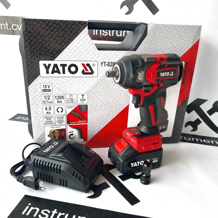 Акумуляторний безщітковий ударний гайковерт 1/2 1200Nm 18V 4A Yato