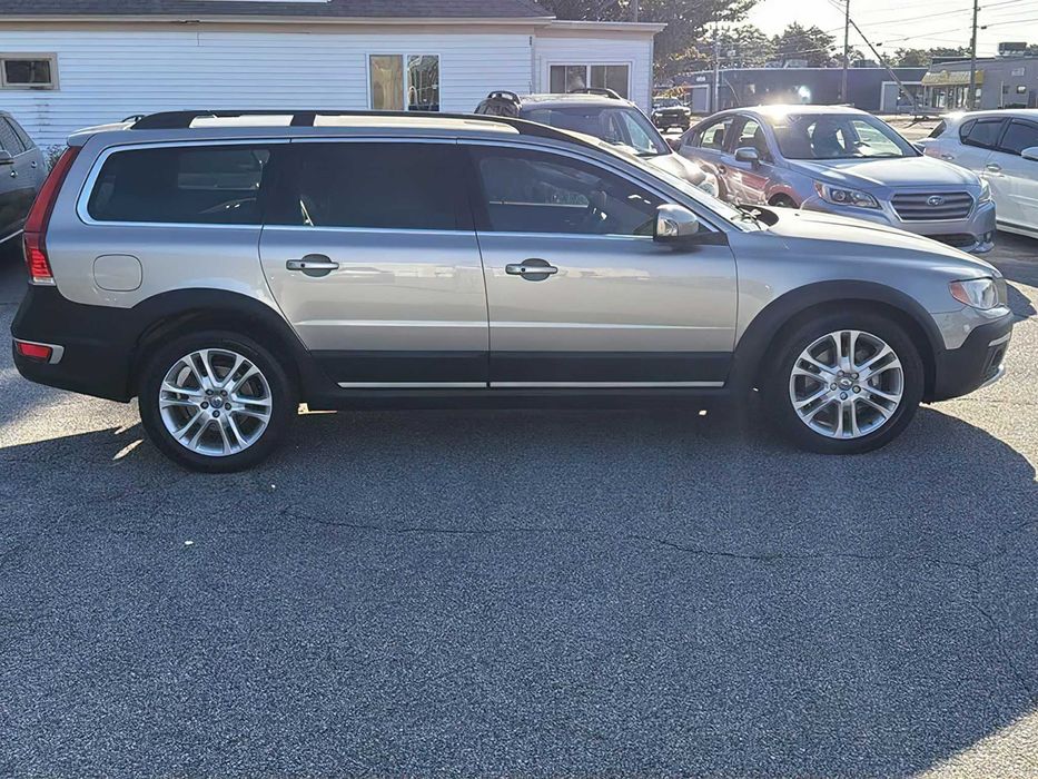 Volvo XC70 T5 Premier      2016