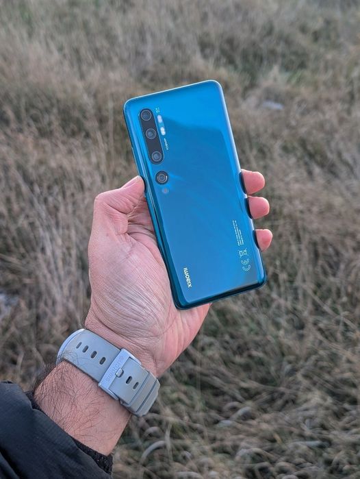 Mi note 10 (6/128 108мп в идеальном состоянии, овальный экран)