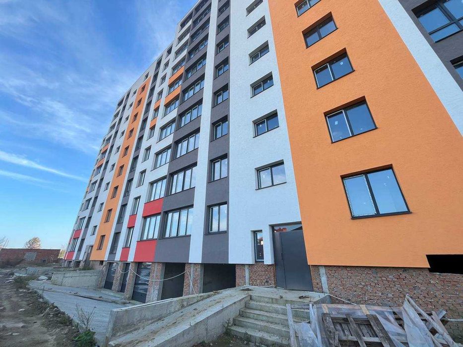 1-кімнатна квартира на низькому поверсі вул.Декабристів