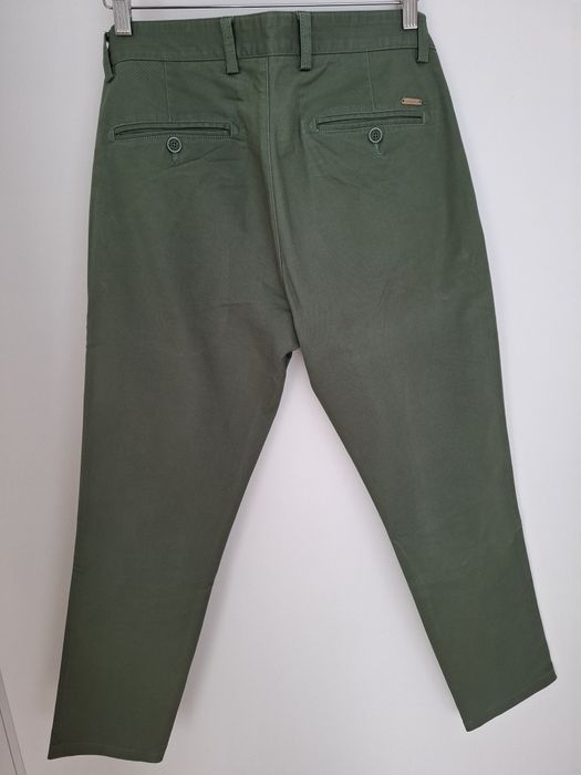 Chinosy Lancerto - stan bardzo dobry, rozm. 48