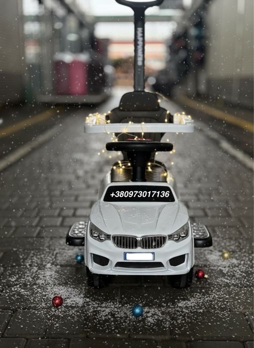 Толокар машинка с родительской ручкой белый ,розовый,красный