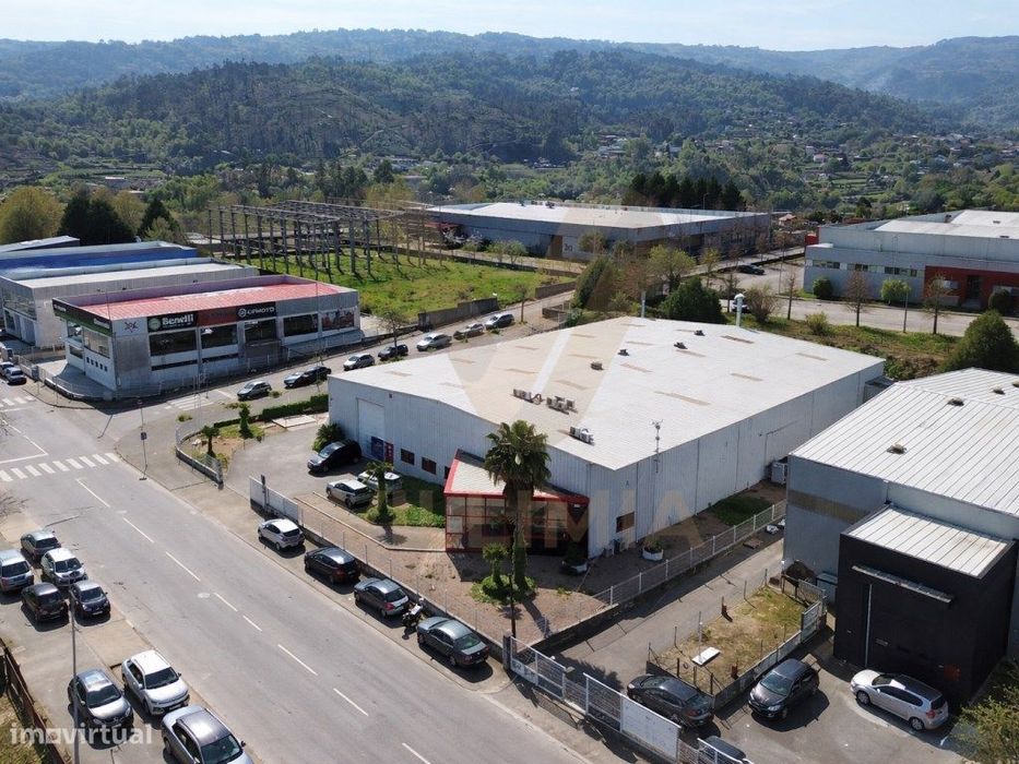 Pavilhão Industrial / Logística / Armazém | Padreiro - Arcos de Val...