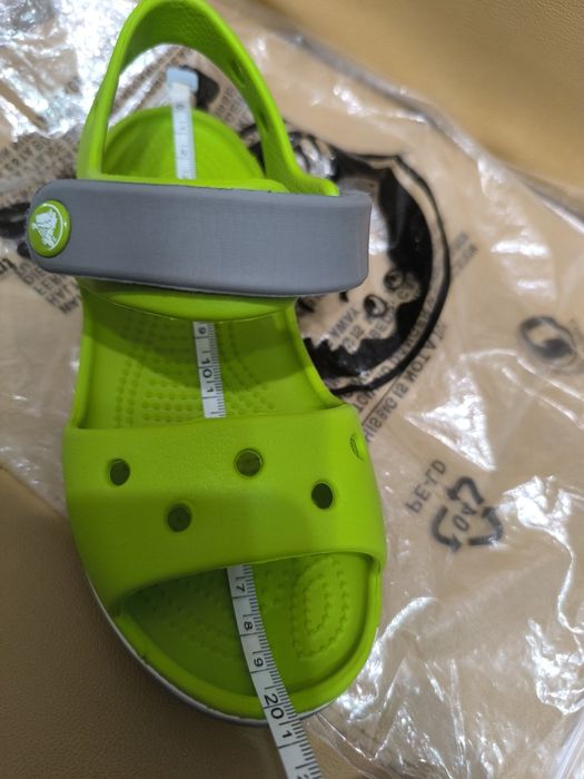 Оригінальні босоніжки сандалі Crocs Crocband Sandal розмір C13 (устілка 19-19.5 см)