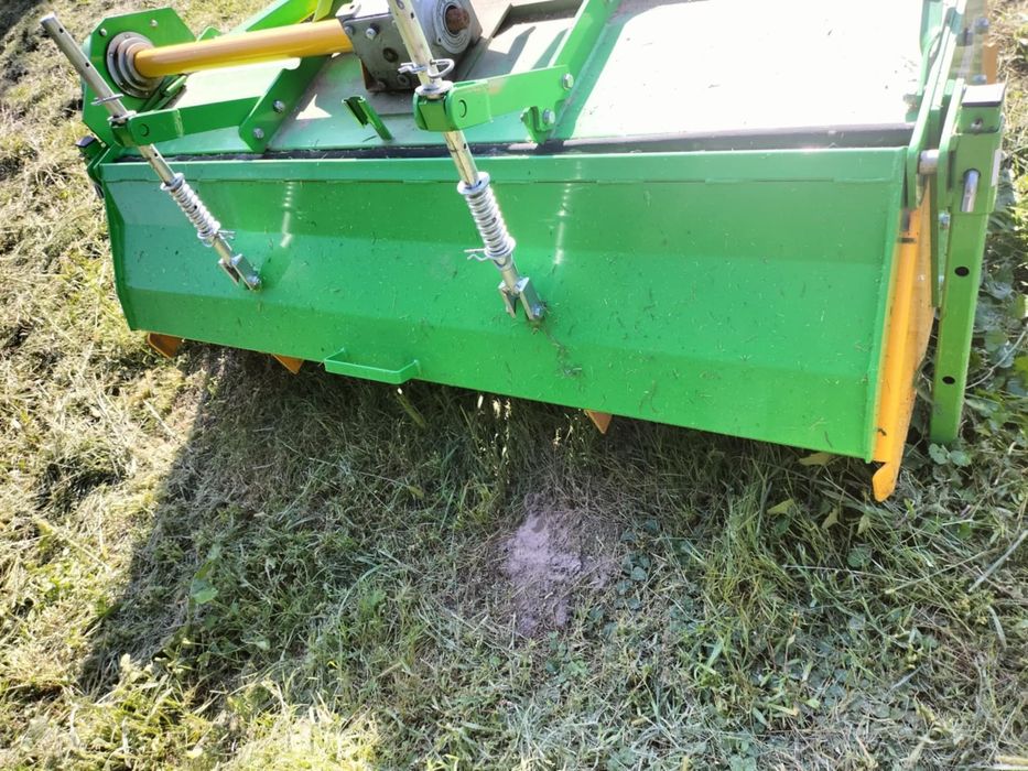 Glebogryzarka ciagnikowa