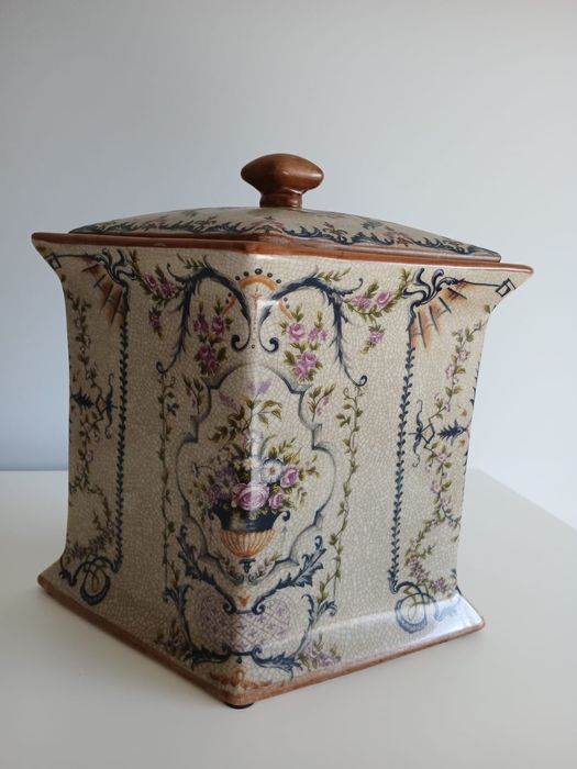 Porcelanas decorativas