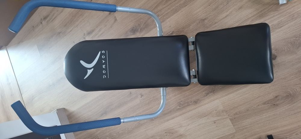 Vendo maquina de abdominal/ banco de musculacão - Domyos