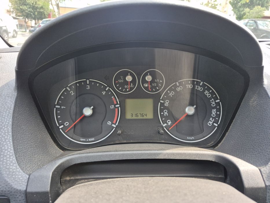 Ford Fiesta 1.4 TDCI comercial