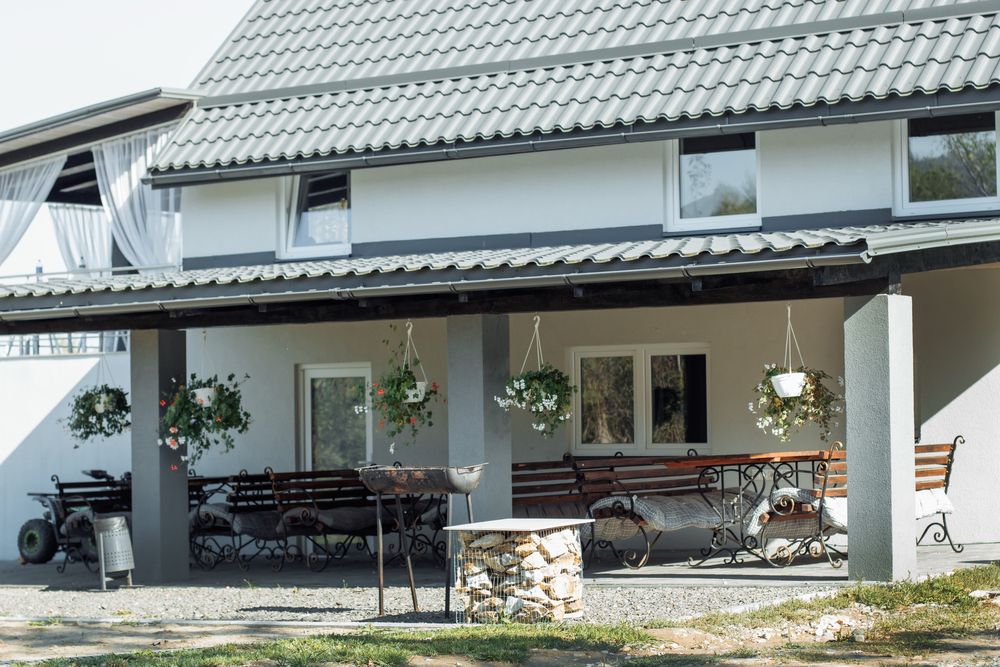 Кімнати подобово Велятино, Теплі води