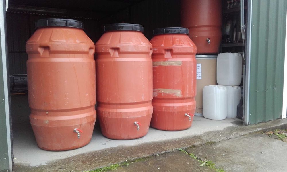 Beczki plastikowe spozywcze 150l-250l