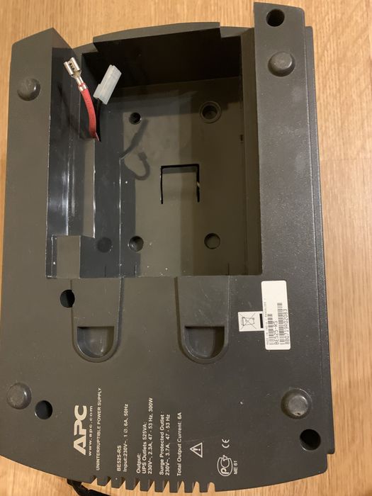 Безперебійник UPS BE525-RS