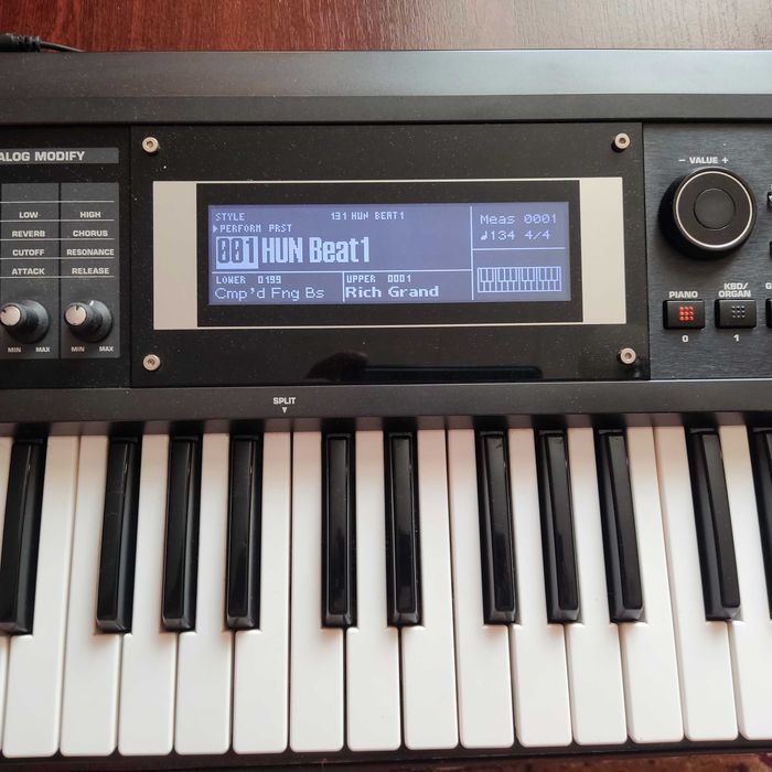 Roland GW-8  - ціна до 5 жовтня