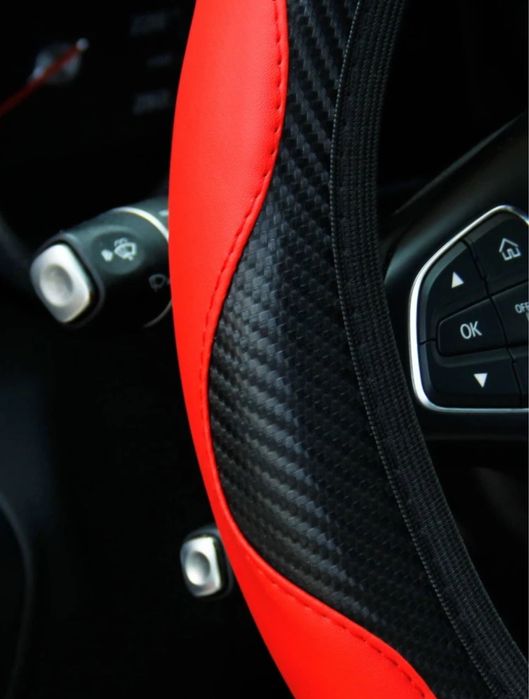 Capa de volante em fibra de carbono- Conforto, Estilo e Performance