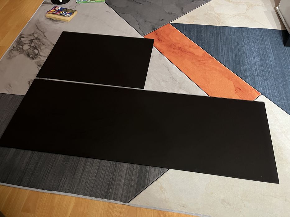 2 paineis superiores em vidro preto para móvel Besta do IKEA
