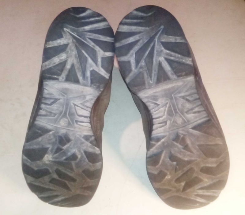 Берці 42р., TALAN