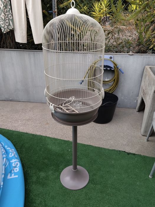 Gaiola para pássaros