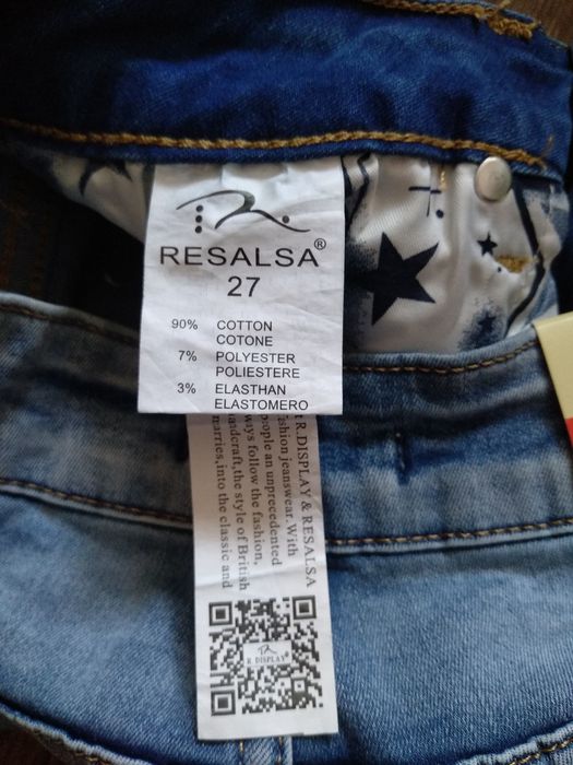 Джинсы новые.    .