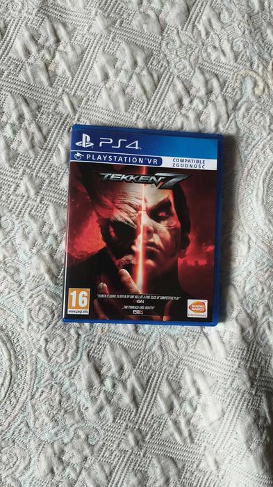 Konsola PS4 PRO stan bardzo dobry