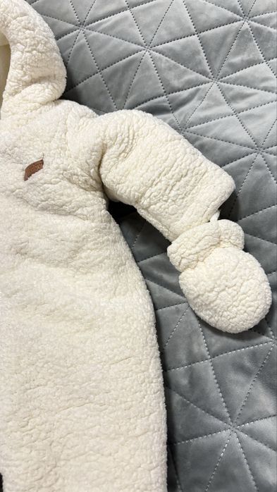 Зимовий комбінезон Teddy, молочного кольору