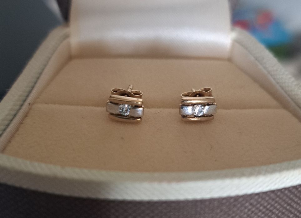 Złote kolczyki z dwukolorowego złota z cyrkonią 333