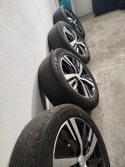 Conjunto de Jante e Pneus 225/55 R18 PEUGEOT 3008