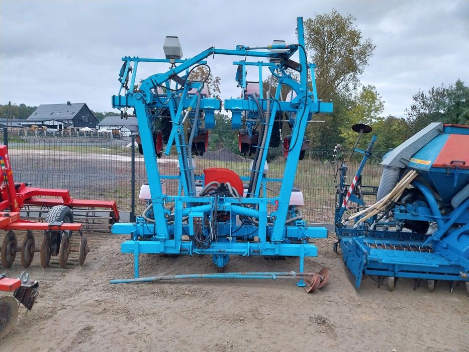 Siewnik do kukurydzy Monosem NG Plus 8 rzędowy