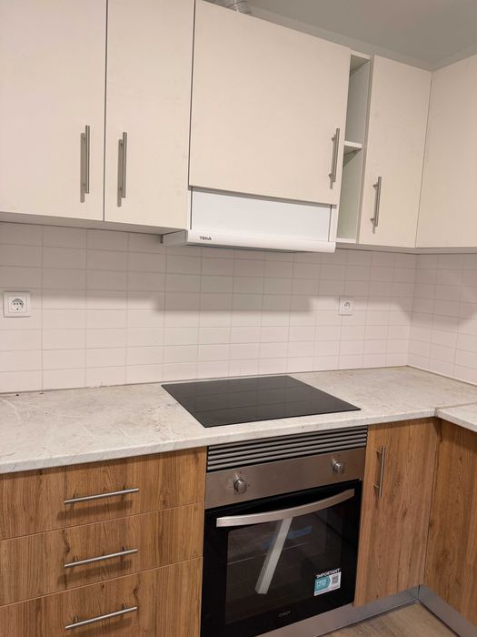 T1 remodelado com terraço Cova da Piedade