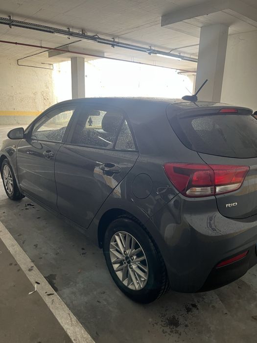 Kia Rio 1.2 CVVT DYN 2023 | 37.000 km | Impecável | Económico