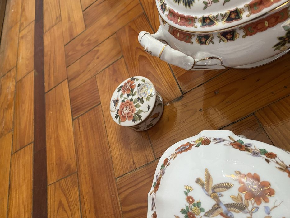 Loicas conjunto (porcelanas de portugal)
