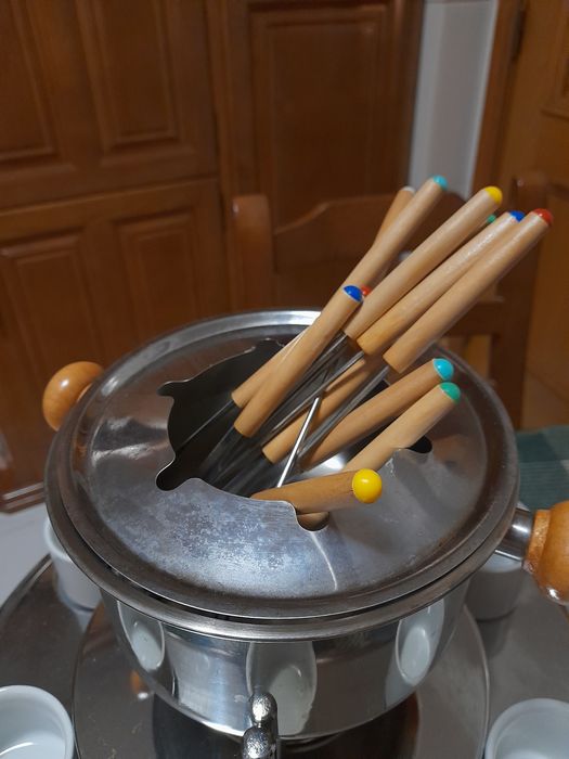 Fondue de inox nunca usado