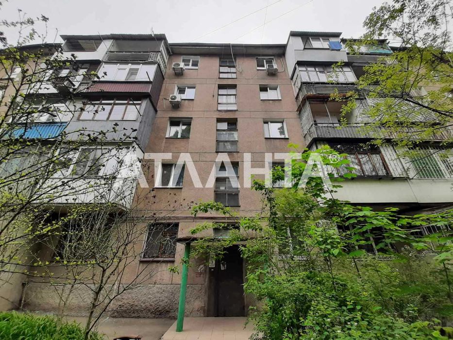 Apartment in Odesa - More