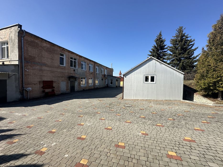 Здається в оренду виробниче приміщення.