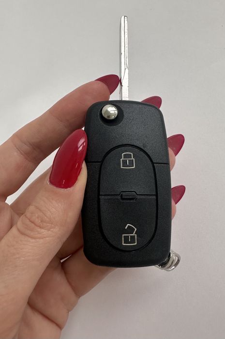 Корпус викидного ключа Audi викидний ключ Ауді аыкидной ключ Ауди