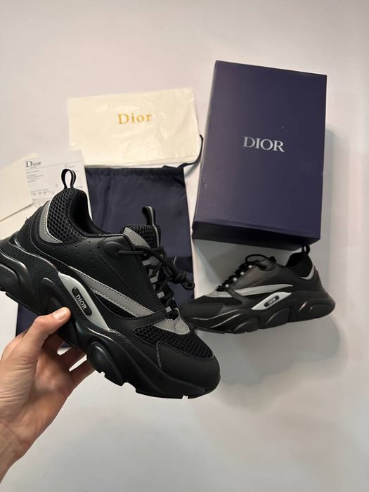 Dior b22.