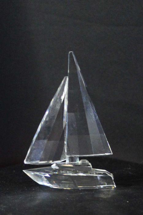 Veleiro de cristal Swarovski.