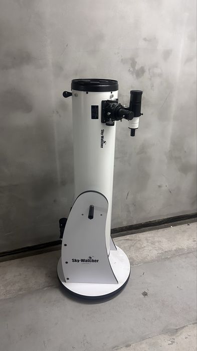 teleskop zwierciadlany typu Newtona Sky-Watcher
