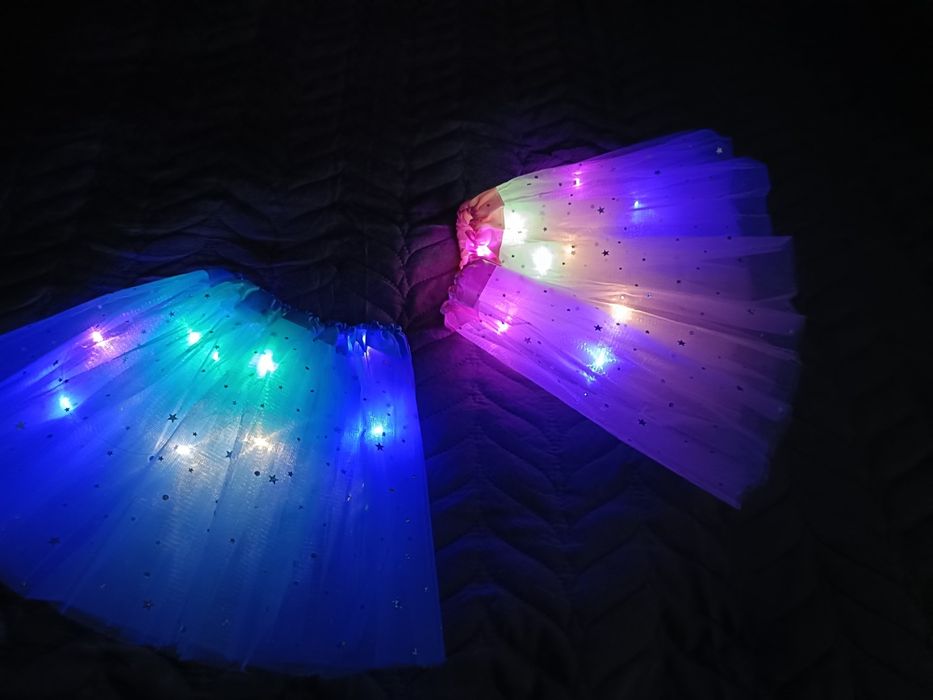 Spódniczka że światełkami LED