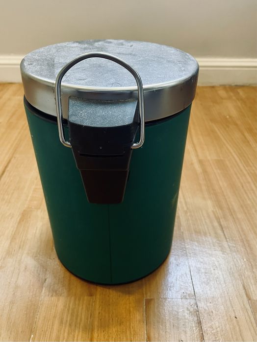 Caixote lixo casa de banho verde