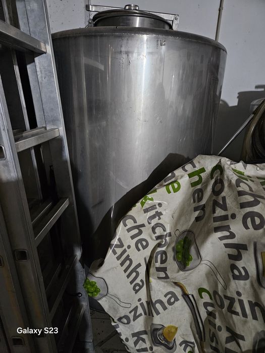 Equiamento de adega para vinho