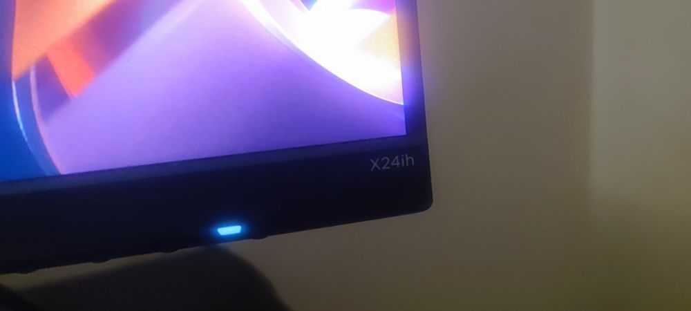 Monitor Gaming HP X24ih (24'' - 1 ms - 144 Hz - IPS)