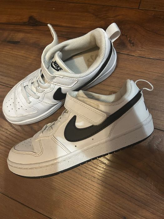 Buty Nike dla dziewczynki 31,5 biało czarne