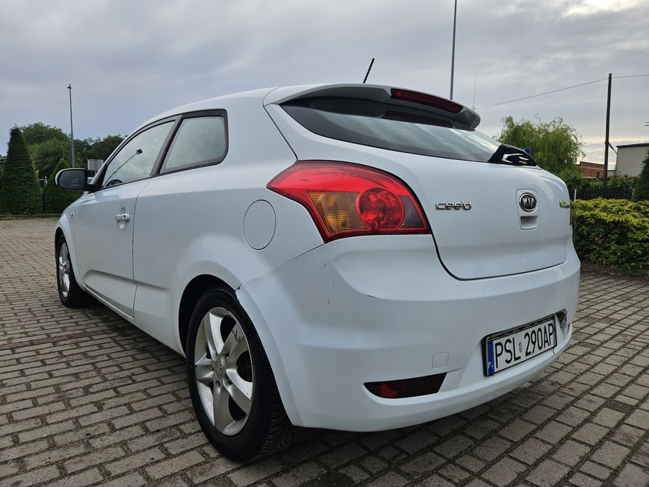 Kia ProCeed 1.6 crdi 2011r