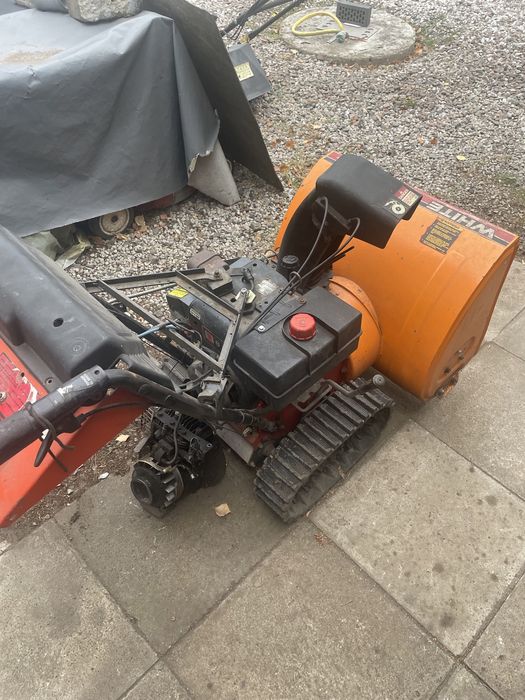Odśnieżarka gąsienicowa Tecumseh 8hp