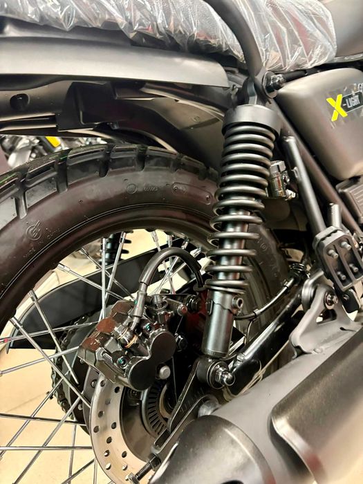 Motocykl Keeway X-LIGHT 125 cafe racer kat. B criuser