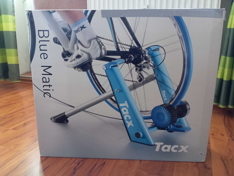 Trenażer Tacx Blue Matic T2650
