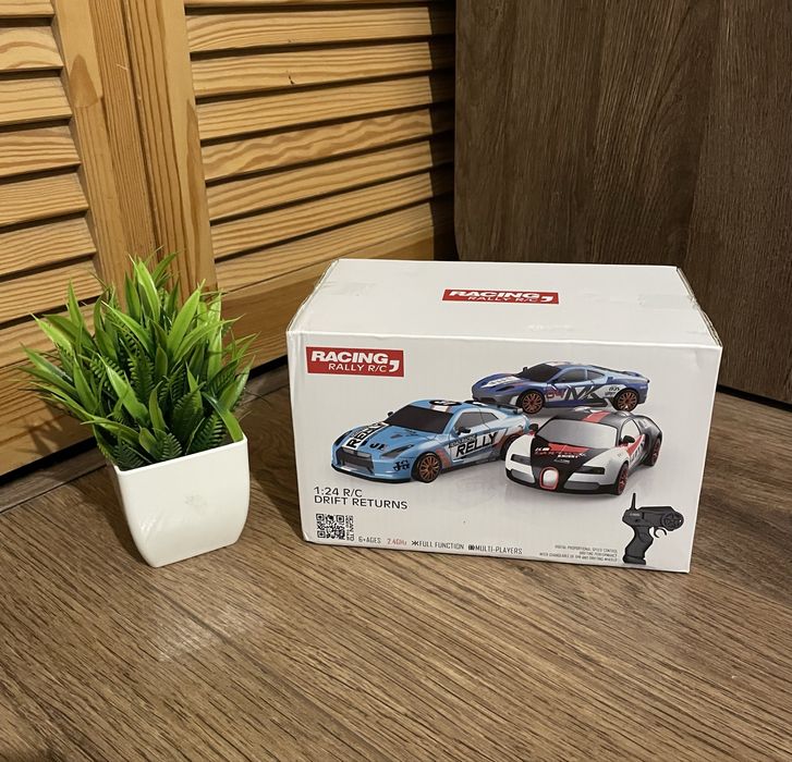 Дрифт машинка на радеокеруванні