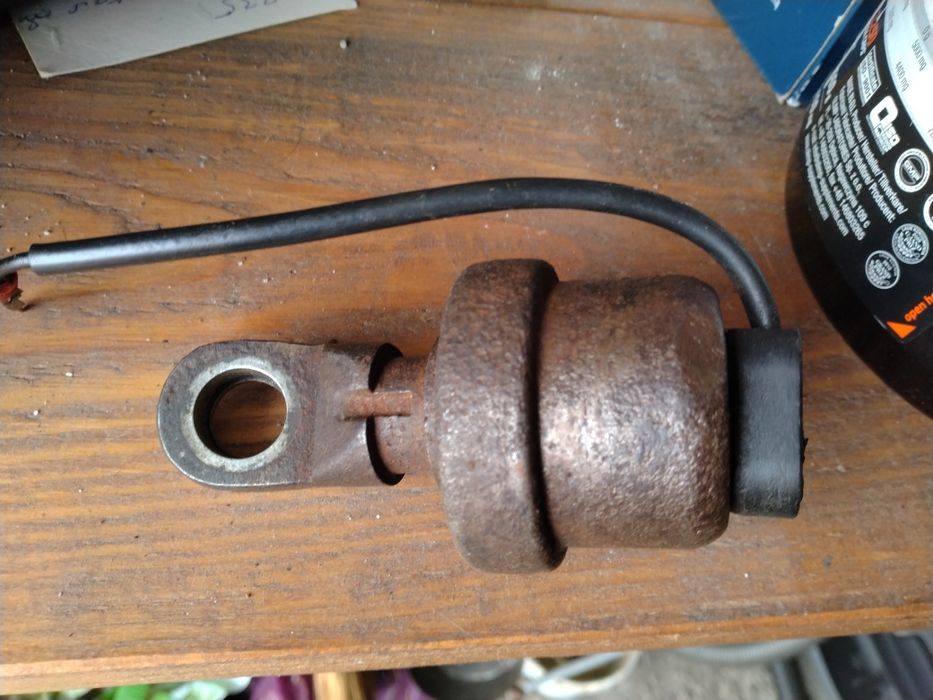 Датчик давления масла