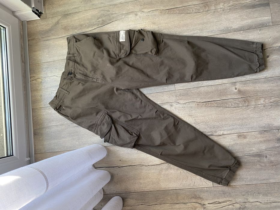 Meskie spodnie bojowki cargo r.L/XL Stone Island
