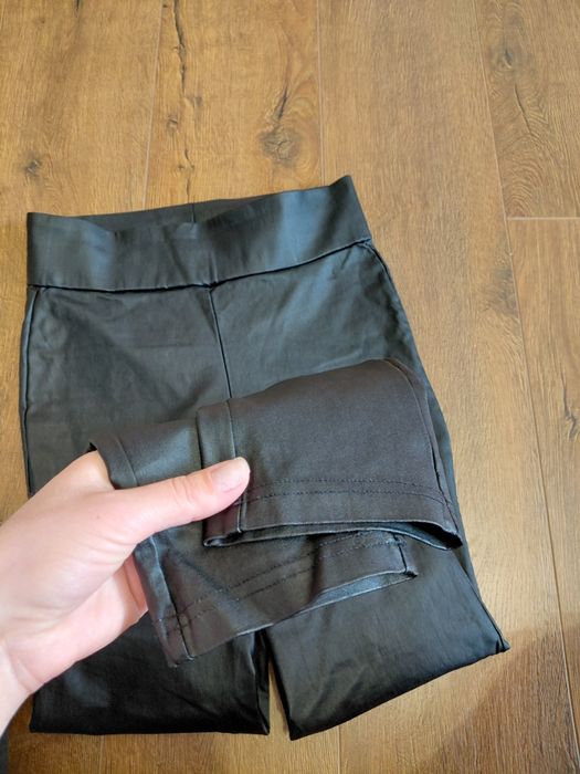 Шкіряні штани жіночі, шкіряні лосіни